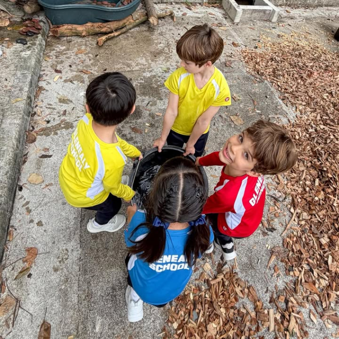 656001687_928468822885934_6548477296769791460_n