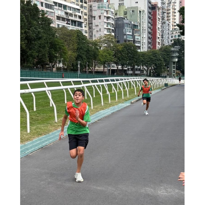 631201619_896370979429052_7350336916127519791_n