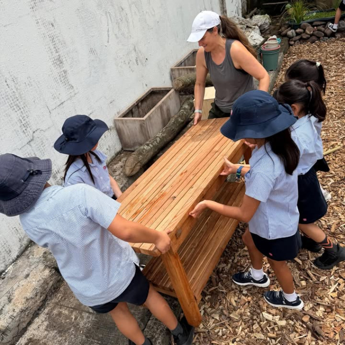 656675319_928775236188626_3409029944626559465_n